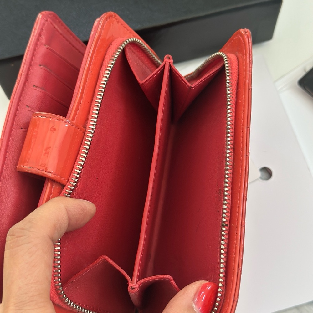 CHANEL Red Patent Quilted Leather Snap Wallet - Picture 7 of 11